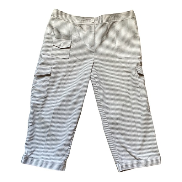 IZOD Capri Pinstriped Dress Pants Black & White Comfy Sport Fitted - Picture 1 of 3